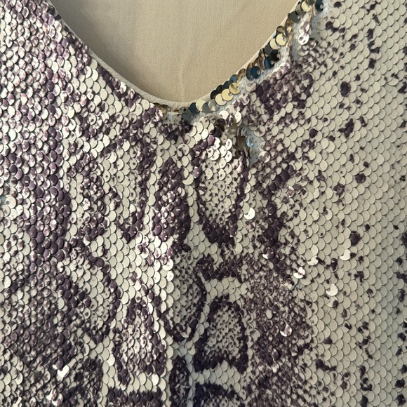 Maven Large V-neck sequin short sleeve snakeskin pattern brown & cream top - Picture 1 of 10